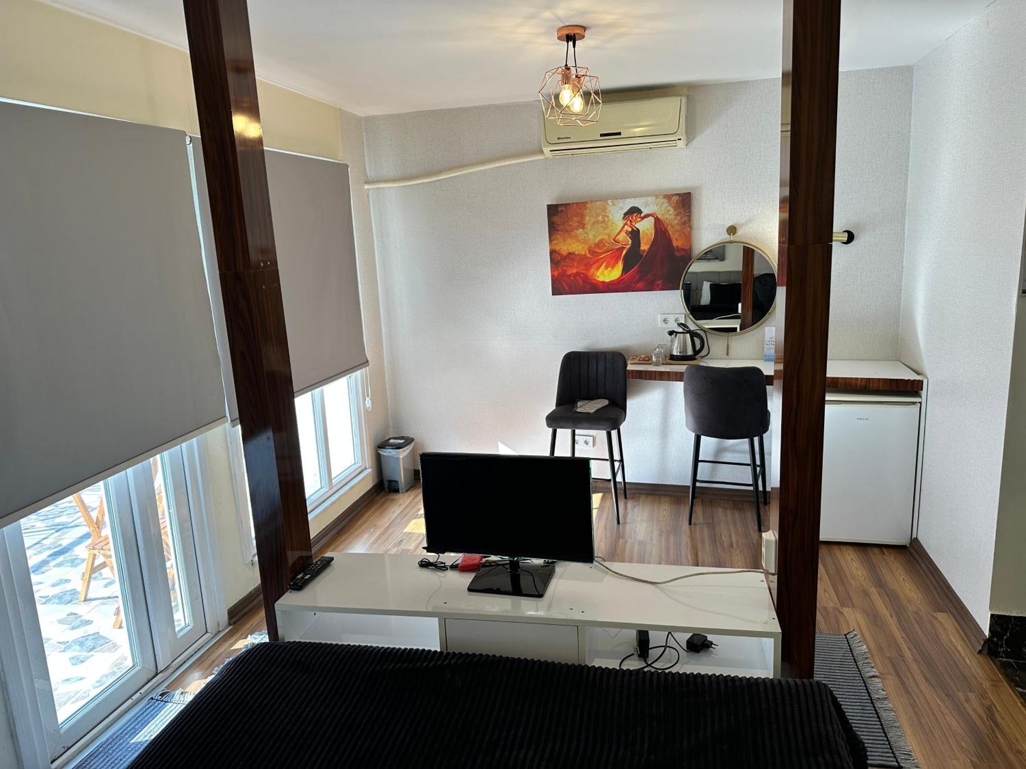 New Pera Aparthotel Истанбул Екстериор снимка