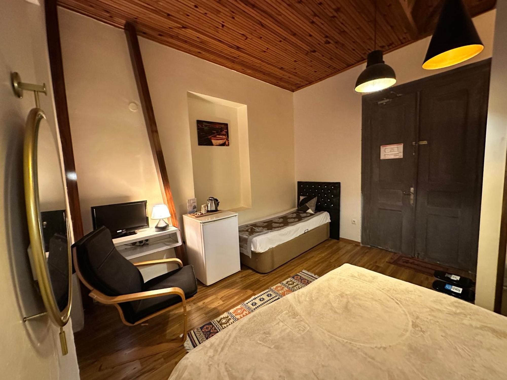 New Pera Aparthotel Истанбул Екстериор снимка